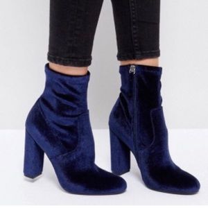 Steve Madden blue velvet booties